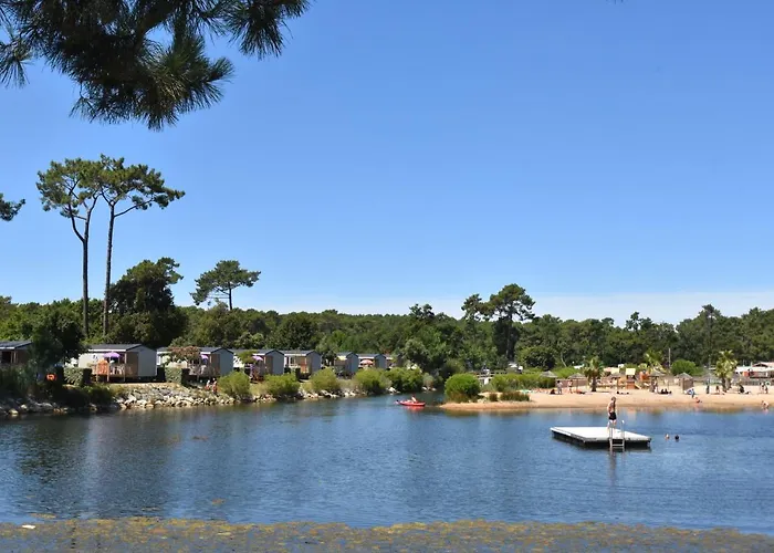 Mobil Xxl 4 - Camping Les Viviers * Claouey